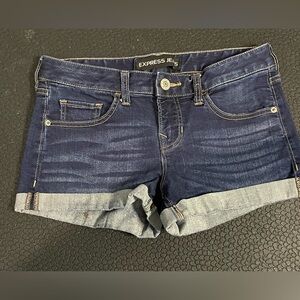 Express jeans dark blue‎ cuffed jean shorts size 0